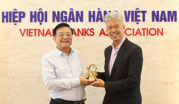 Secretary General of the ASEAN Bankers Association visits the VNBA