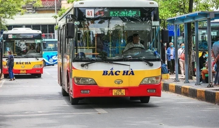 Agribank Bắc Ninh rao bán gần 40 ôtô buýt Daewoo