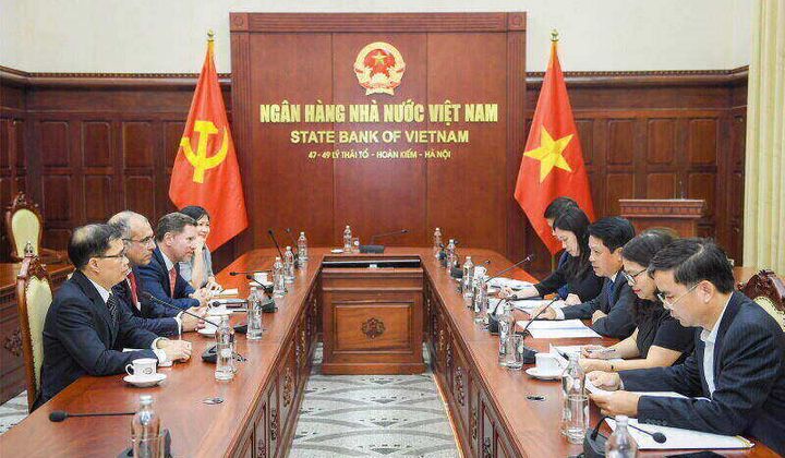 Phó Thống đốc Phạm Tiến Dũng tiếp Tổng Giám đốc Ngân hàng HSBC
