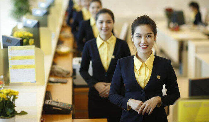 Nam A Bank tuyển dụng hàng loạt chỉ tiêu cho hội sở và chi nhánh