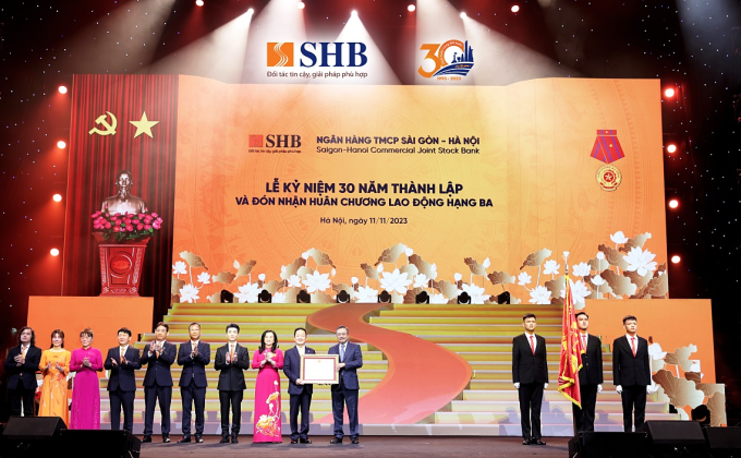 Ngân hàng SHB nhận Huân chương Lao động hạng Ba