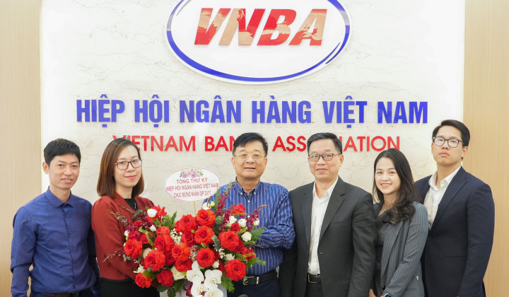 Gặp mặt cán bộ, nhân viên làm công tác đào tạo nhân Ngày Nhà giáo Việt Nam 20/11