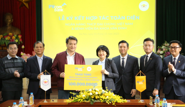 PVcomBank tích hợp thanh toán không dùng tiền mặt cho bệnh viện
