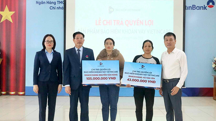 VietinBank Bắc Thanh Hóa chi trả "bảo hiểm người vay vốn" cho khách hàng