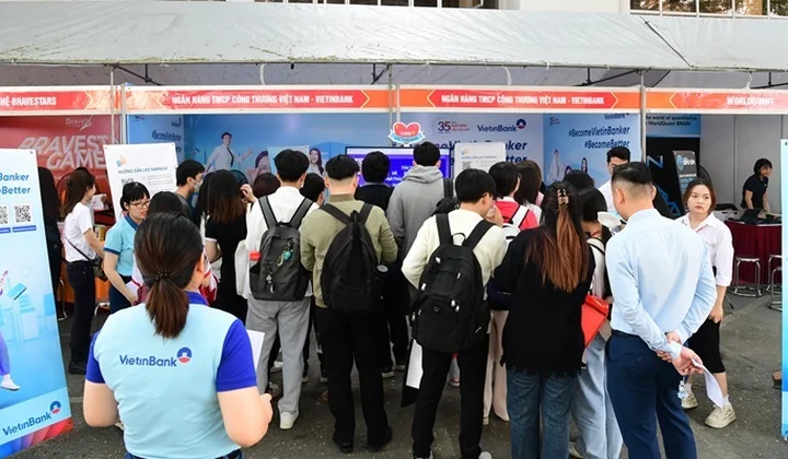VietinBank tạo ấn tượng trong sự kiện “FTU Career Fair 2023”