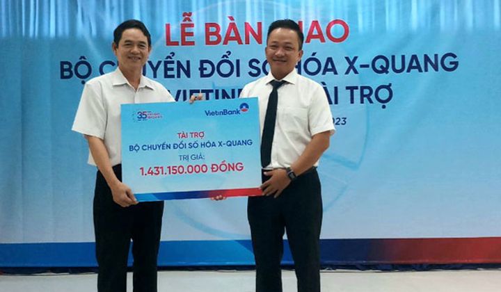 VietinBank tài trợ bộ chuyển đổi số hóa X-quang cho bệnh viện ở Hậu Giang