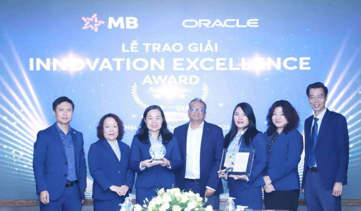 Ngân hàng MB nhận giải thưởng sáng tạo xuất sắc từ Oracle