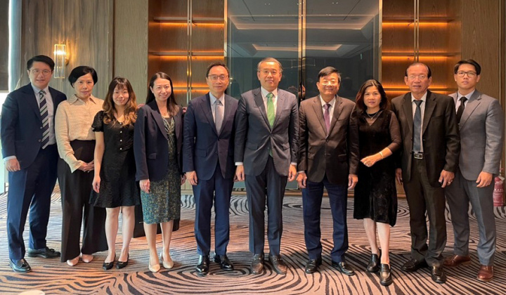 Hiệp hội Ngân hàng Việt Nam tiếp, làm việc với Bộ Dịch vụ Tài chính và Ngân khố Hồng Kông (Trung Quốc)