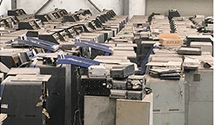 Dong A Bank bán thanh lý 926 máy ATM hỏng