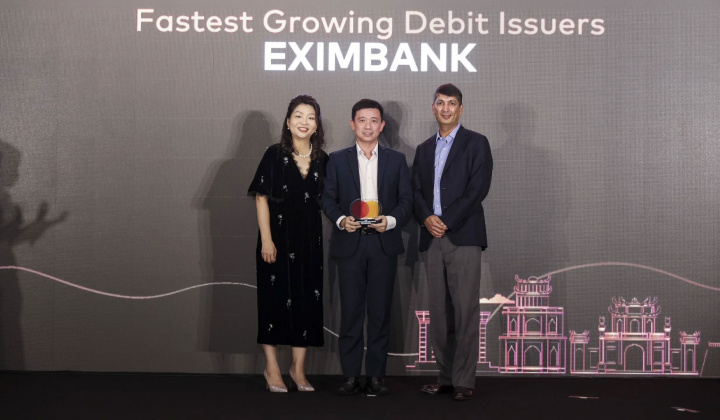 Eximbank nhận giải thưởng "Fastest Growing Debit Issuers" từ Mastercard