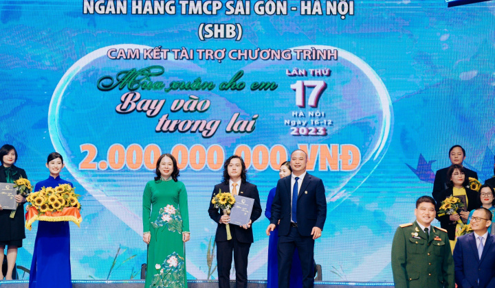 SHB ủng hộ 2 tỷ đồng góp phần mang “mùa xuân cho em” dịp Tết Giáp Thìn
