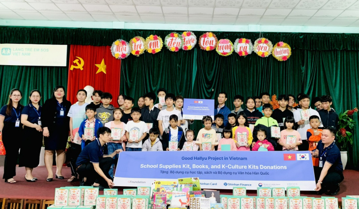 Shinhan Finance trao tặng sách, đồ dùng học tập cho trẻ em Làng S.O.S Quy Nhơn