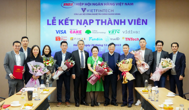 Câu lạc bộ VietFintech kết nạp thêm 10 hội viên