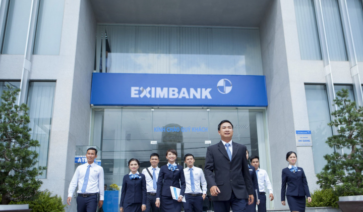 Eximbank ưu đãi loạt dịch vụ ngân hàng