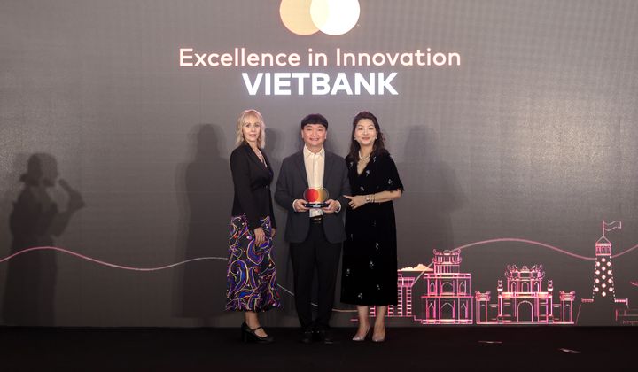 Vietbank nhận giải thưởng từ Mastercard