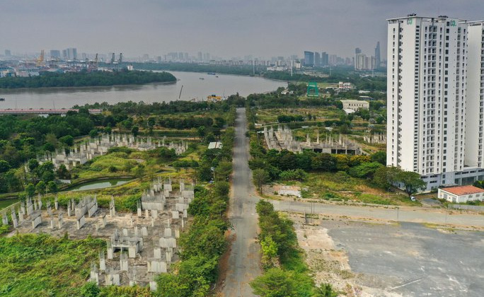 Ngân hàng rao bán loạt biệt thự, khách sạn 4, 5 sao để thu hồi nợ