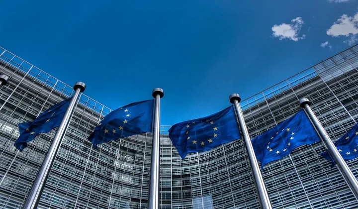 Các Ngân hàng Trung ương lớn tiếp tục thắt chặt chính sách