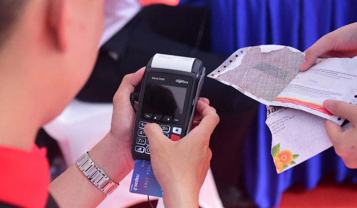 Phủ sóng thanh toán không dùng tiền mặt