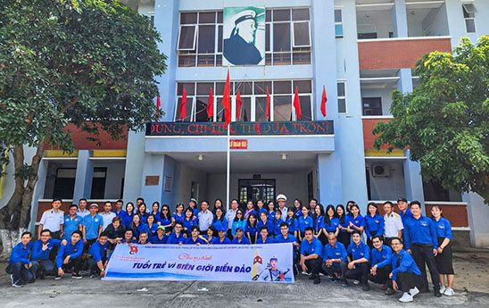 SaiGonBank tham gia chương trình tuổi trẻ vì biên giới biển đảo