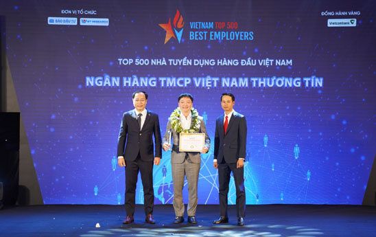 Vietbank vào top 100 nhà tuyển dụng hàng đầu Việt Nam năm 2022