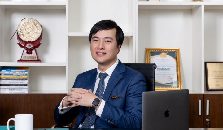 CEO ABBank Phạm Duy Hiếu: “Tổ chức luôn trao cơ hội nếu bạn còn khát khao cống hiến”