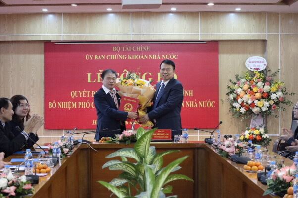 Chủ tịch Ngân hàng VDB được bổ nhiệm làm Phó Chủ tịch Ủy ban Chứng khoán Nhà nước