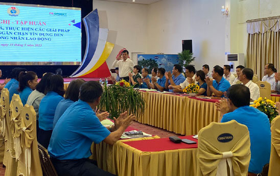 Gần 65.000 đoàn viên, người lao động được vay ưu đãi từ gói 10.000 tỷ đồng của FE CREDIT