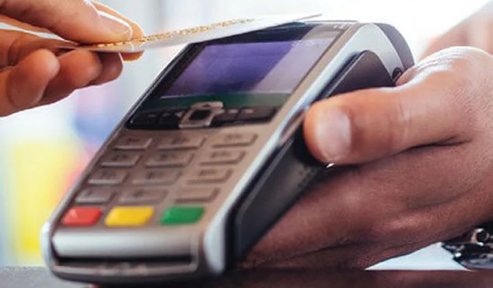GPBank ưu đãi giảm 50% phí chuyển khoản