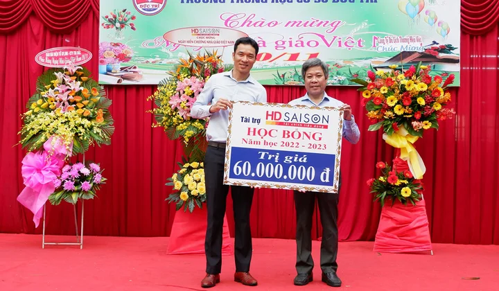 HD SAISON tài trợ học bổng khích lệ tinh thần học tập cho học sinh trường Đức Trí