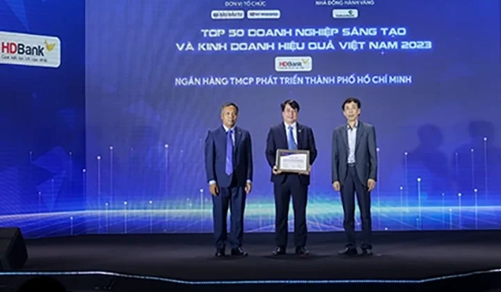 HDBank được vinh danh trong Top 3 các Ngân hàng - Tài chính - Bảo hiểm sáng tạo và kinh doanh hiệu quả