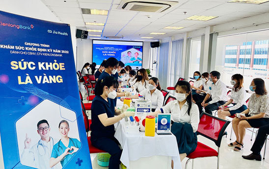 KienlongBank triển khai chính sách bảo hiểm sức khỏe, tri ân cán bộ nhân viên