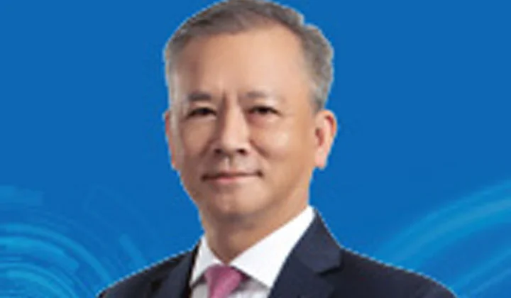 Ông Phan Đình Tuệ thôi chức Phó Tổng giám đốc Sacombank