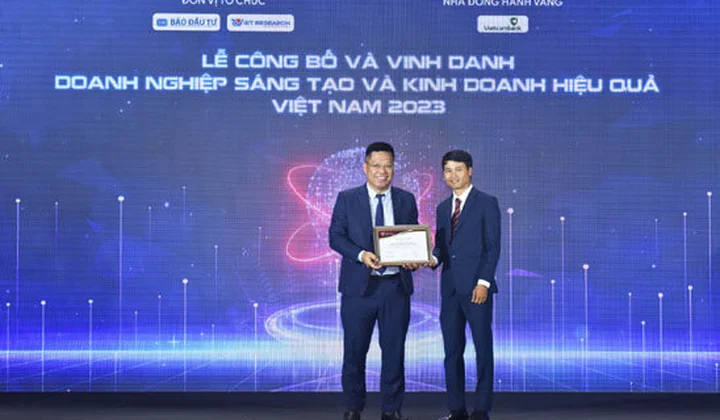 Sacombank được vinh danh trong Top 10 ngân hàng sáng tạo và kinh doanh hiệu quả năm 2023