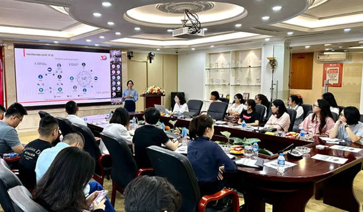 SHB đào tạo, chia sẻ, cung cấp các giải pháp phi tài chính giúp doanh nghiệp xuất nhập khẩu