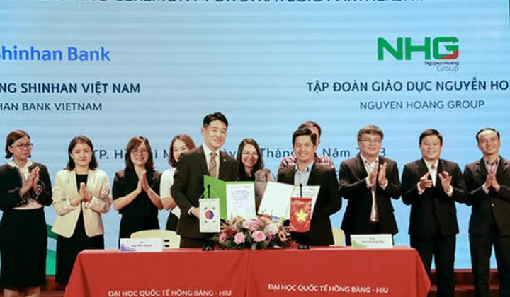 Shinhan Việt Nam tài trợ học phí lãi suất 0% cho học viên thuộc Tập đoàn Nguyễn Hoàng