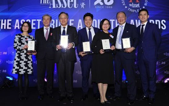 Standard Chartered nhận 2 giải thưởng danh giá từ The Asset