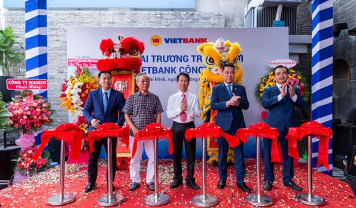 Vietbank Cộng Hòa khai trương trụ sở mới
