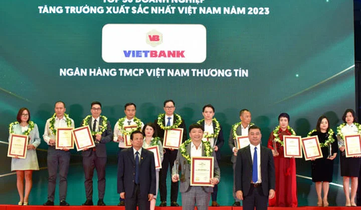 Vietbank vào “Top 50 Doanh nghiệp tăng trưởng xuất sắc nhất Việt Nam 2023” lần thứ 4 liên tiếp