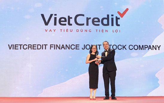 VietCredit lần thứ 2 liên tiếp nhận giải thưởng “Nơi làm việc tốt nhất Châu Á 2022”