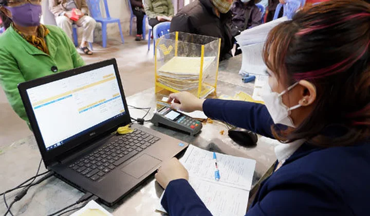 Vietnam Post triển khai chi trả trợ cấp không dùng tiền mặt qua nền tảng số có hiệu quả