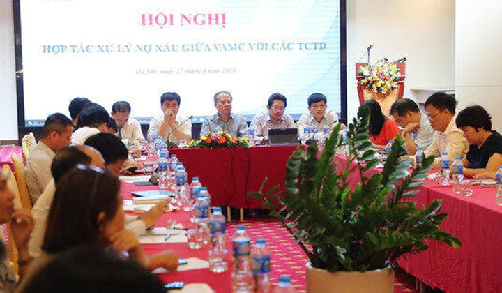 Thúc đẩy hợp tác giữa VAMC và các TCTD trong xử lý nợ xấu