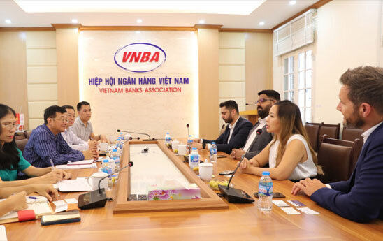 Tổng Thư ký Nguyễn Quốc Hùng tiếp, làm việc với Tập đoàn LexisNexis