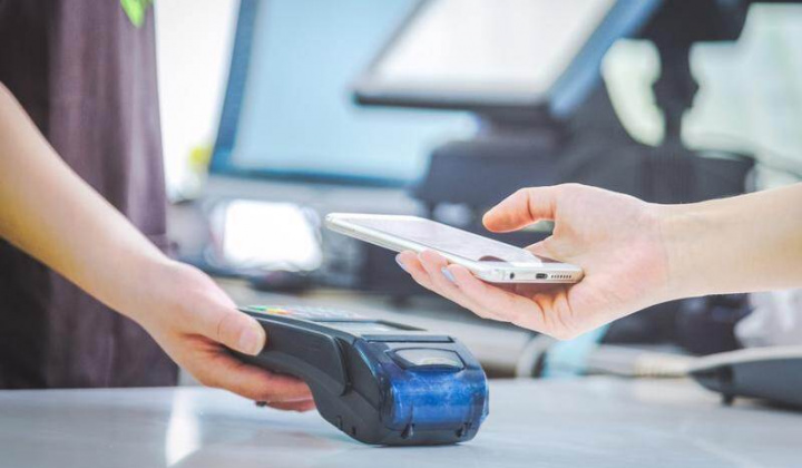 Dùng sinh trắc học vân tay để xác thực tài khoản ngân hàng chính chủ