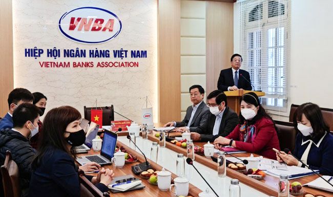 Tập huấn về Đánh giá môi trường xã hội ngành Dệt may