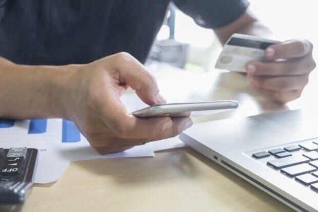 Cashless payments flourish in first nine months of 2021