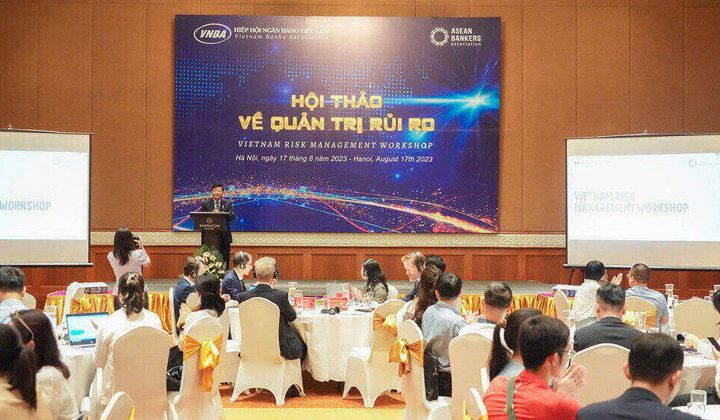Quản trị rủi ro trong ngành ngân hàng là nhiệm vụ quan trọng, cấp bách