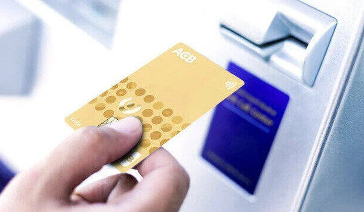 Thẻ tín dụng ACB JCB Gold miễn phí rút tiền mặt
