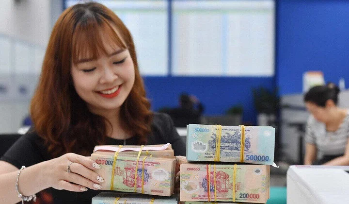 BIDV, Vietcombank cho khách vay tiền để trả nợ ở ngân hàng khác