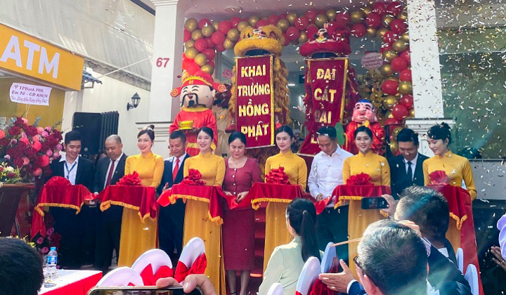 PVcomBank Song Hành khai trương trụ sở mới