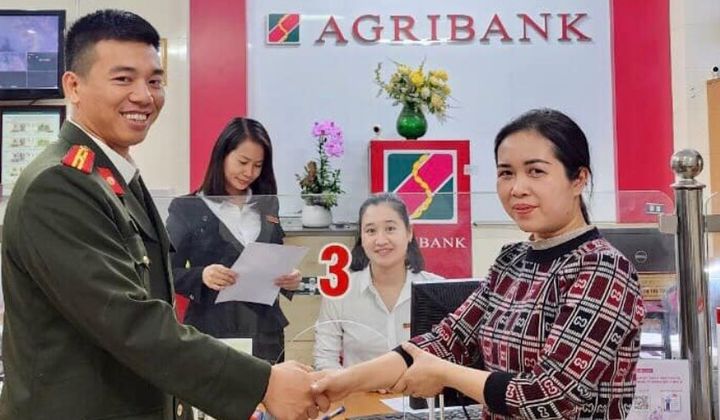 Agribank Dĩnh Kế giúp khách hàng ngăn chặn thành công vụ lừa đảo 200 triệu đồng